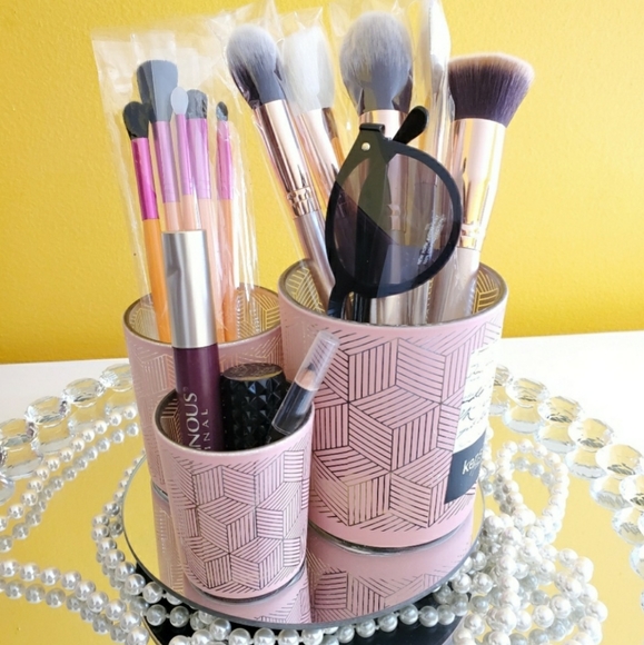 Morphe Complexion Goals Foundation Brush Set and C - Picture 8 of 10